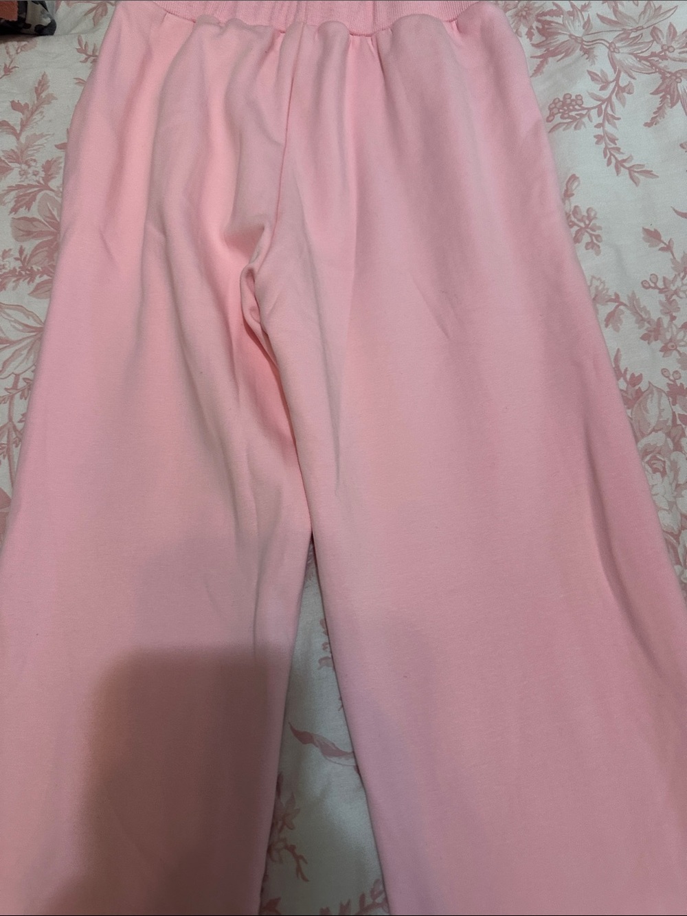 Lola + The Boys Pink Heart Embroidered Kids Pajama Set - Picture 10 of 13
